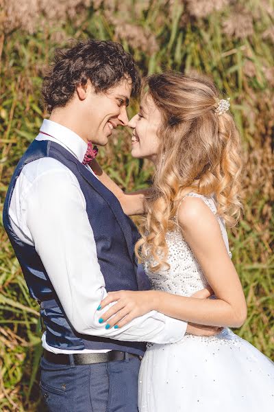 Wedding photographer Olga Mikulskaya (mikulskaya). Photo of 30 September 2017