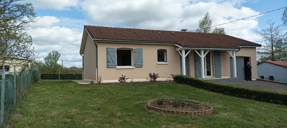 Vente maison 4 pièces 94 m² à Saint-Mathieu (87440), 123 625 €