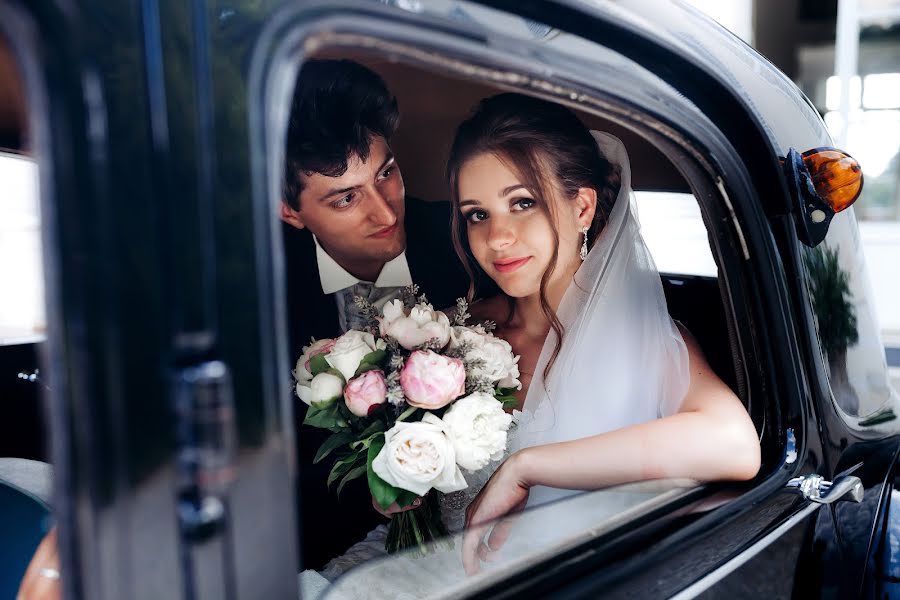 Fotografo di matrimoni Albina Belova (albina12). Foto del 29 novembre 2018