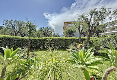 Apartment with terrace and pool 2