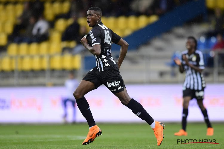 Victor Osimhen a réussi son entrée : le Nigérian fera beaucoup de bien à Charleroi