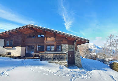 Chalet with panoramic view and terrace 1