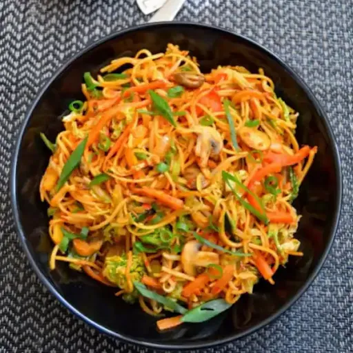 Veg Schezwan Noodles