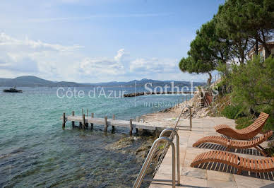 Maison avec piscine en bord de mer 2