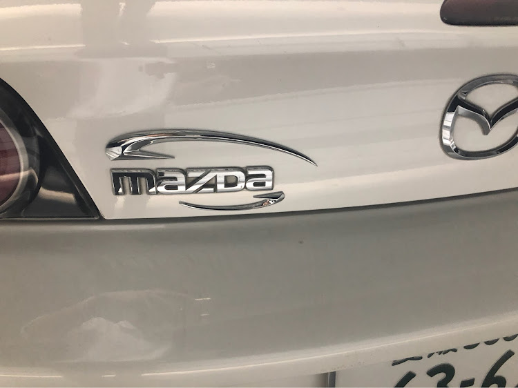 RX-8のステッカーに関するカスタム事例の投稿画像1枚目