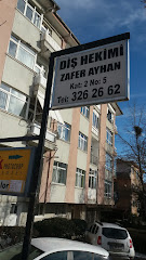 Diş Hekimi Zafer Ayhan