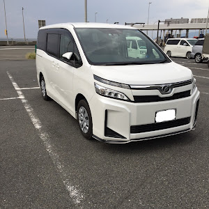 ヴォクシー ZRR80G