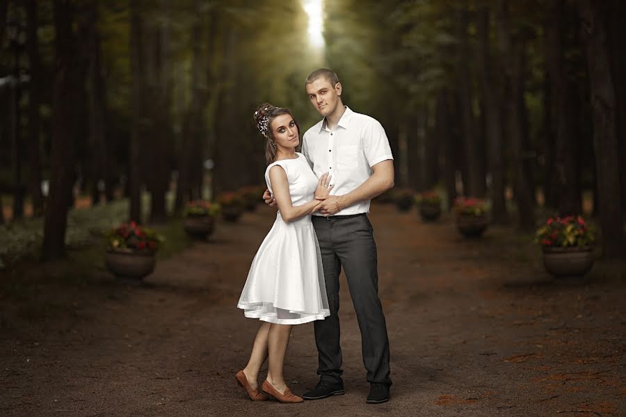 Wedding photographer Aleksandr Batusov (batusphoto). Photo of 27 September 2020