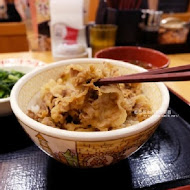 すき家SUKIYA日本平價牛丼