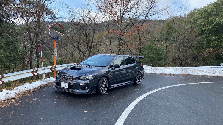 WRX S4の悠斗さんが投稿したカスタム事例の投稿画像1枚目