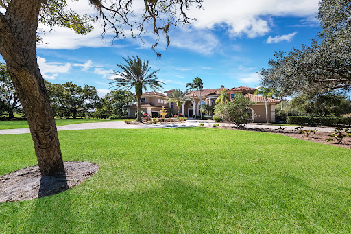 Maison avec piscine 3