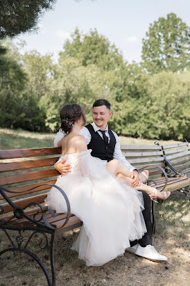 Fotógrafo de casamento Vera Zverugo (verazverugo). Foto de 31 de março 2022