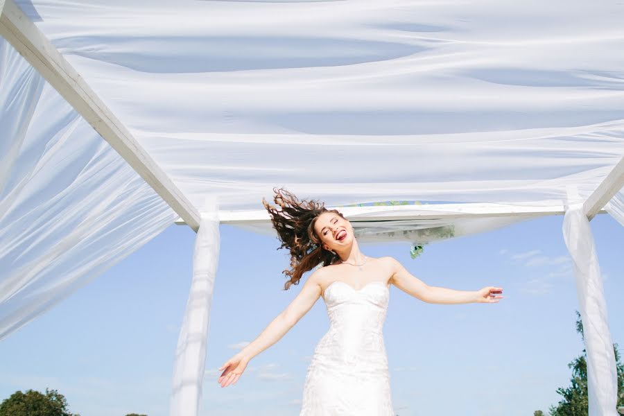 Fotógrafo de casamento Vera Olneva (verao). Foto de 9 de outubro 2018