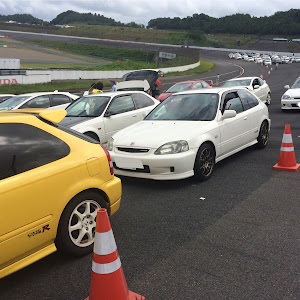 シビックタイプR EK9