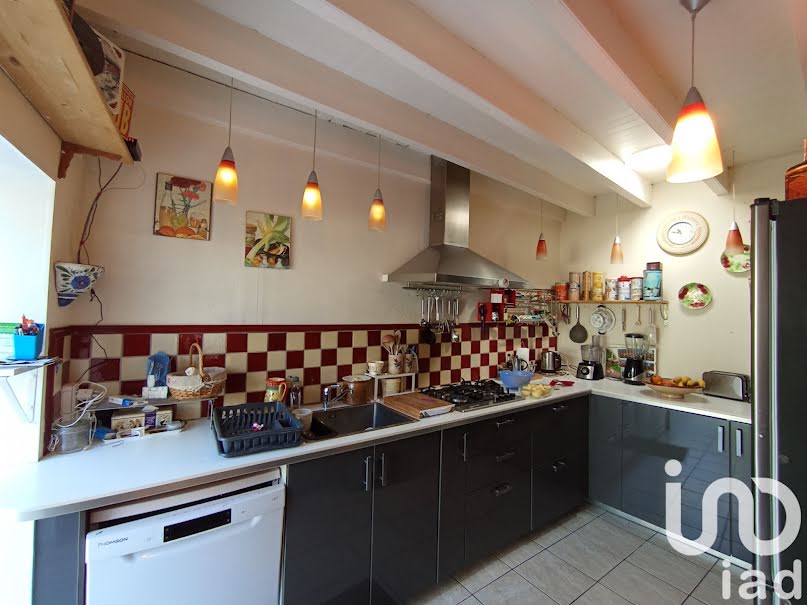 Vente maison 4 pièces 103 m² à Bessines (79000), 220 000 €