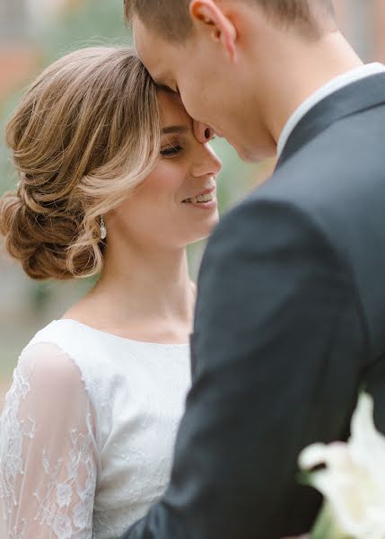 Wedding photographer Luiza Smirnova (luizasmirnova). Photo of 25 November 2015
