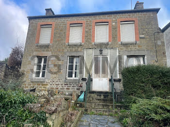 maison à Tessy-Bocage (50)