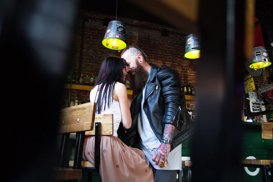 Fotografo di matrimoni Lyudmila Bartoshik (bartoshikphoto). Foto del 6 giugno 2018