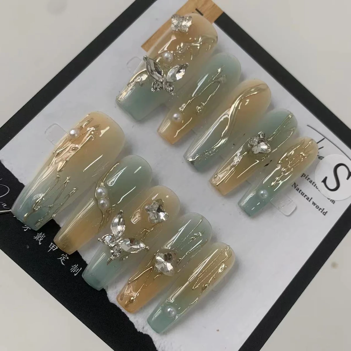 images slider number - 0