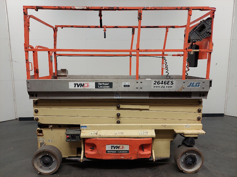 Picture of a JLG 2646ES