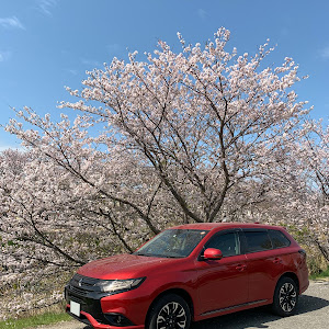 アウトランダーPHEV GG2W