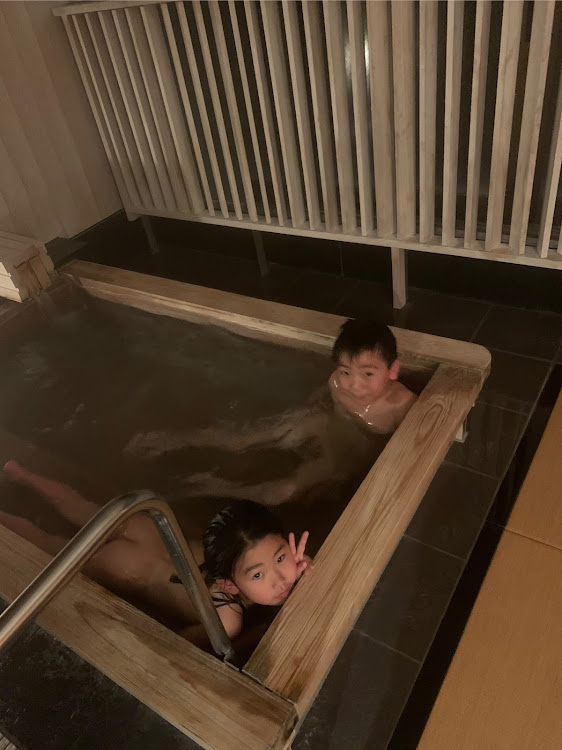 ハイエースバンのSUPER【HYOGO ETERNAL】さんが投稿したカスタム事例の投稿画像7枚目