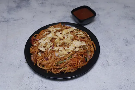 Egg Singapuri Chowmein