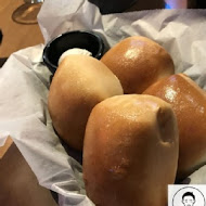 TEXAS ROADHOUSE 德州鮮切牛排(微風松高店)