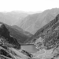 lago nella montagna di 