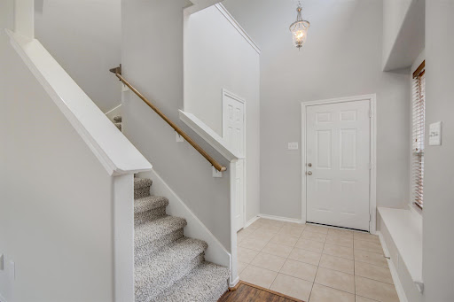 Apartment 4