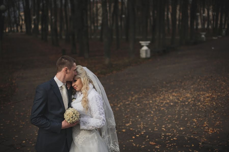 Свадебный фотограф Денис Вашкевич (shakti-pepel). Фотография от 27 ноября 2013