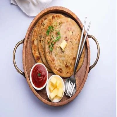 Vegetable Paratha 2Pcs With Chole & CurD