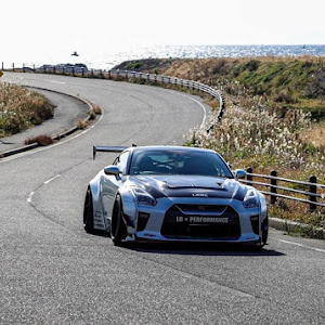 NISSAN GT-R R35