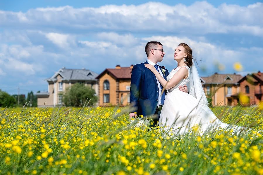 Wedding photographer Roman Zhdanov (romanzhdanoff). Photo of 9 July 2017