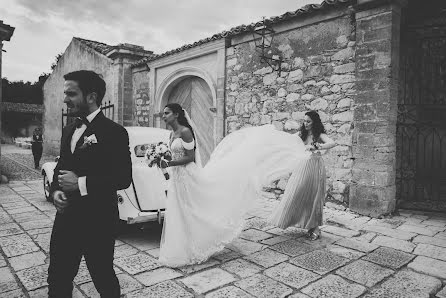 Fotografo di matrimoni Daniele Busacca (busaccadanieleph). Foto del 3 gennaio 2023