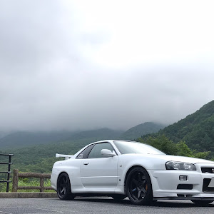 スカイライン GT-R R34