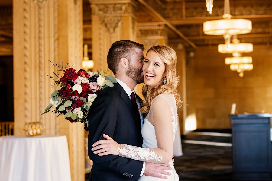 Fotógrafo de casamento Dannie Dan-Irabor (danniedan-irabor). Foto de 9 de março 2020