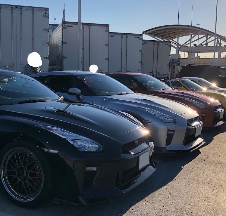 NISSAN GT-Rのスガスペック・BBS LM DG・関東圏のGT-Rを盛り上げ隊・Rと共に生きる・Rと共に走るに関するカスタム事例の投稿画像4枚目