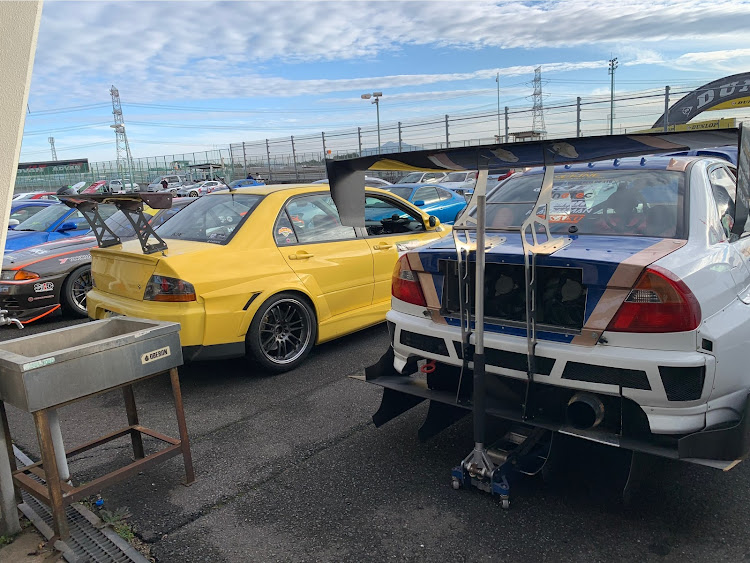 ランサーエボリューションのサーキットと愛車に関するカスタム事例の投稿画像10枚目