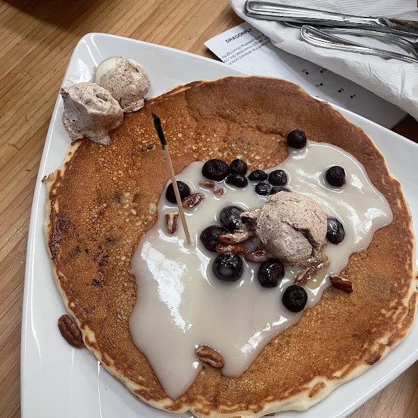 GF blueberry muffin pancakes