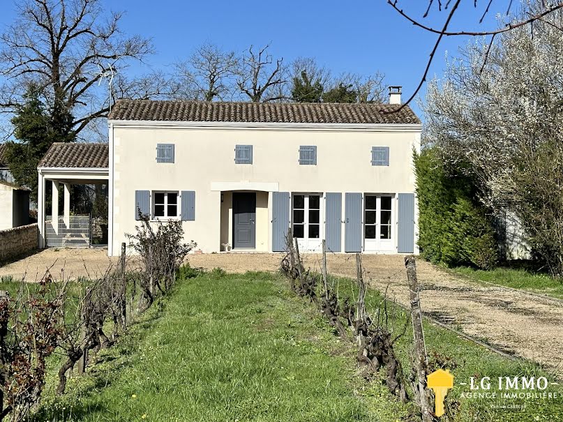 Vente maison 4 pièces 109 m² à Saint-Fort-sur-Gironde (17240), 336 000 €