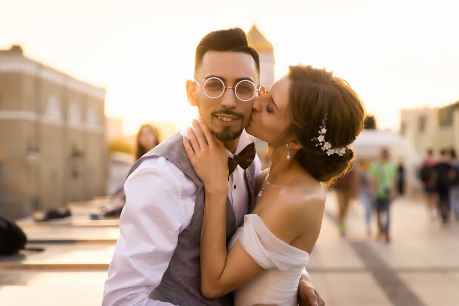 Wedding photographer Denis Tikhomirov (denisti). Photo of 18 October 2019