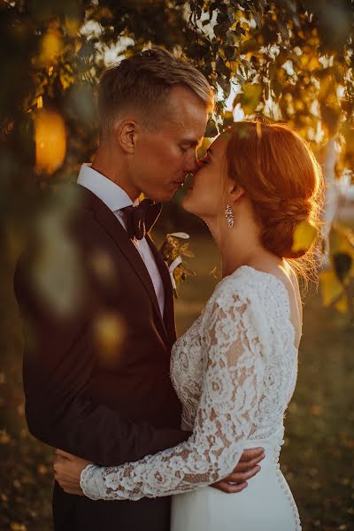 Fotografo di matrimoni Natalie Greppi (greppi). Foto del 30 marzo 2019