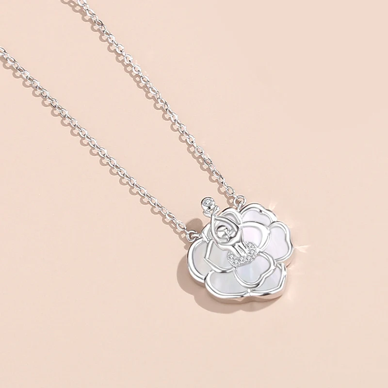 Title 4, Damesmode Nieuwe Camellia Ketting. Verfraai je ...