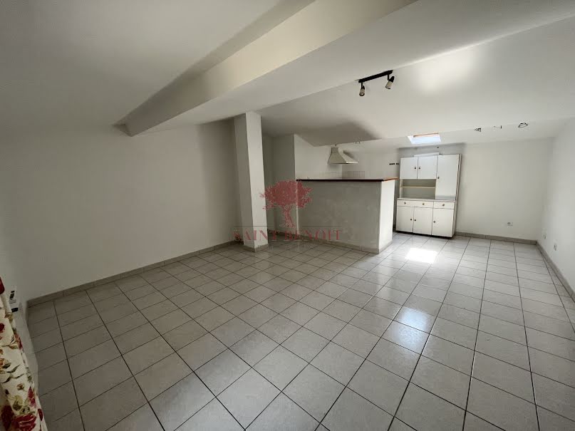 Location  appartement 3 pièces 45 m² à Aniane (34150), 525 €