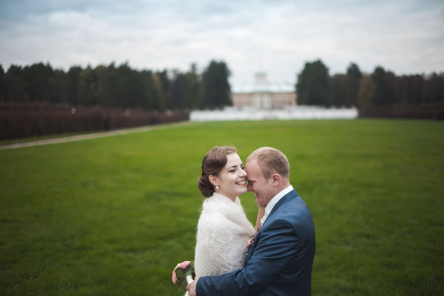 Wedding photographer Yuriy Ronzhin (juriy-juriy). Photo of 7 April 2020