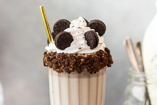 Oreo Shower Milkshake