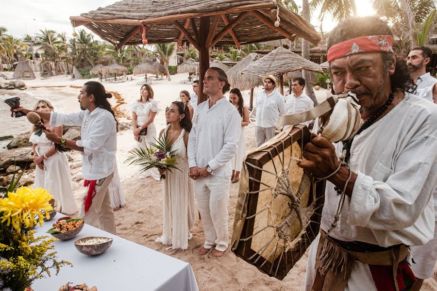 Fotógrafo de bodas Hector Yupit (hectoryupit). Foto del 22 de marzo 2022