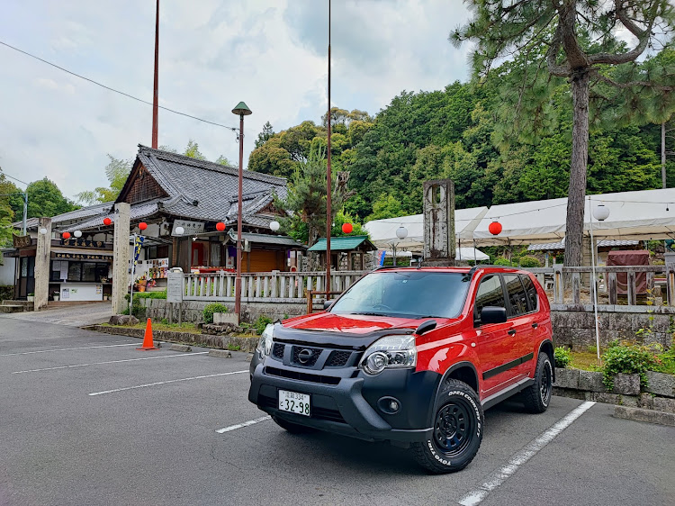 エクストレイルのエクストレイル・車写活・仮想USDM・ドライブ・RED RE:BORN ARMYに関するカスタム事例の投稿画像1枚目