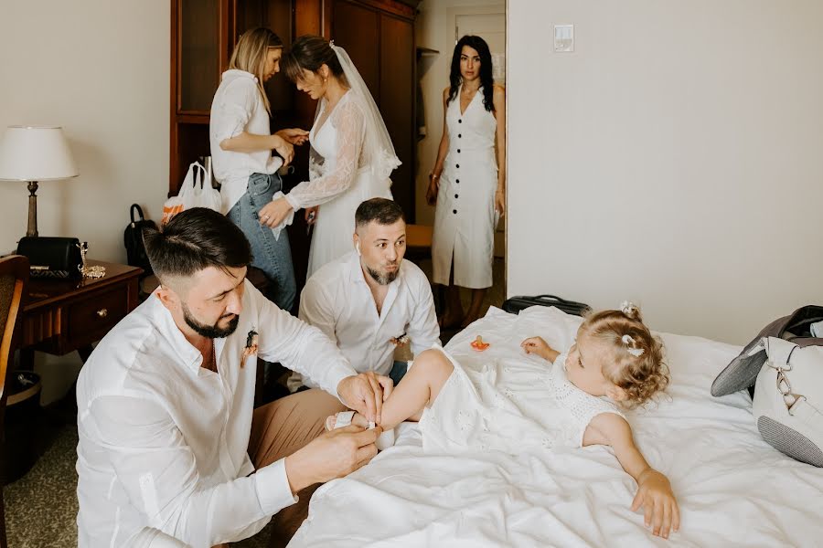 Fotografo di matrimoni Daria Ovsyannikova (ovsyanochka). Foto del 25 luglio 2023